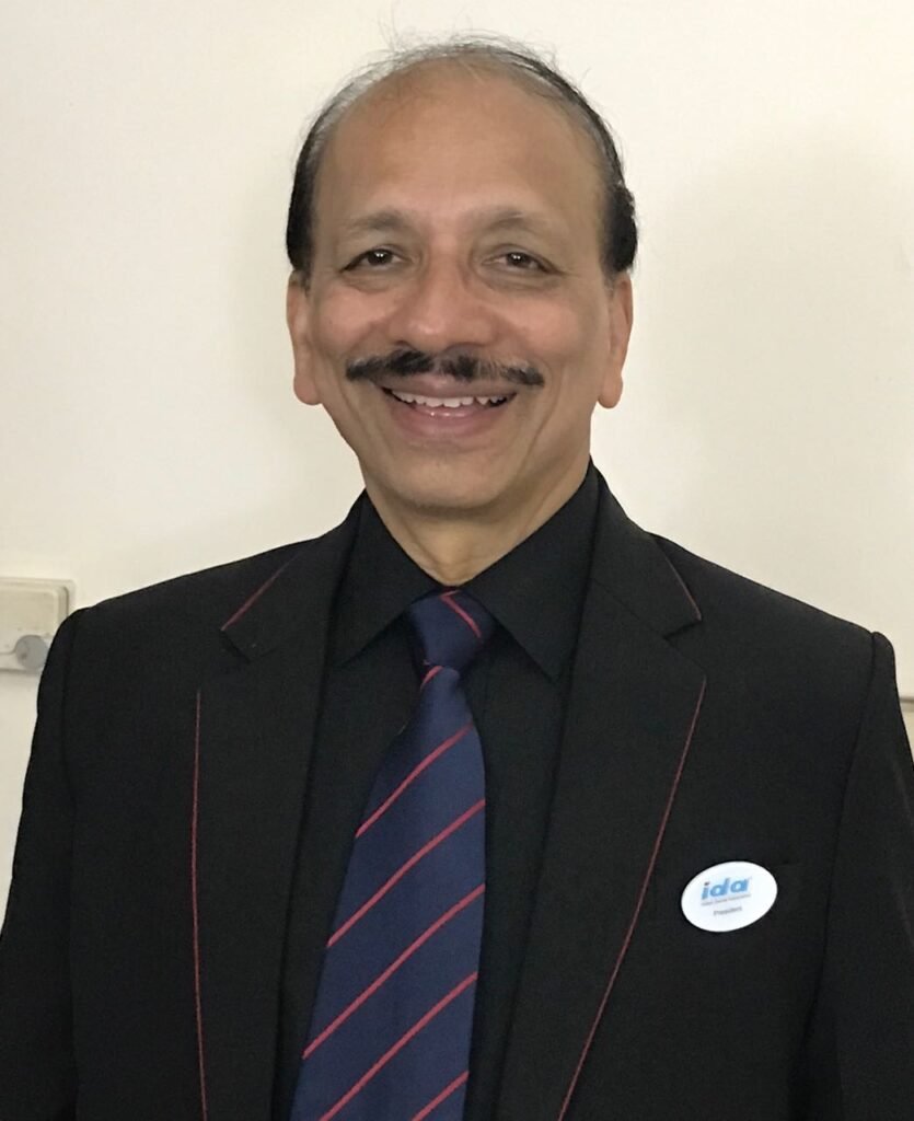 Dr. Vishwas Puranik, portrait