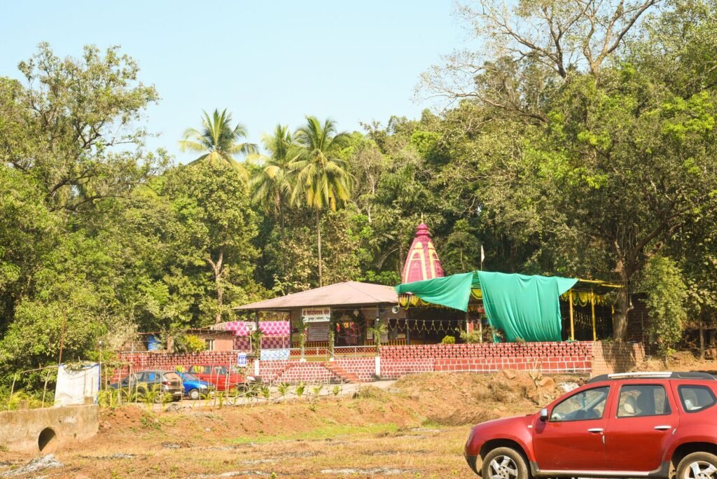 Shri Siddhivinayak temple, Phungus, Ratnagiri